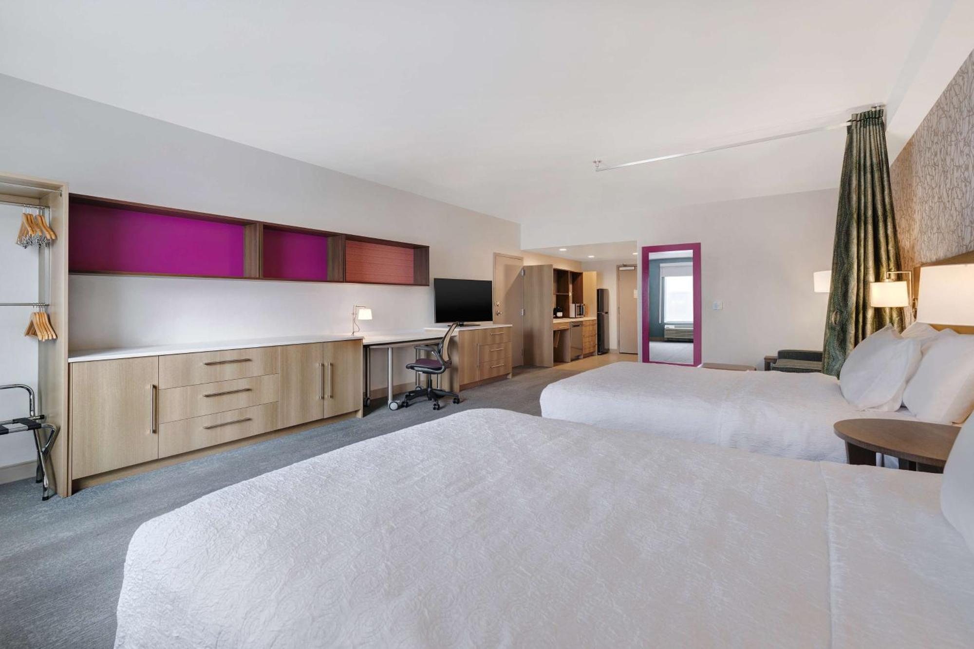Home2 By Hilton Vegas Southwest I-215 Curve Hotel