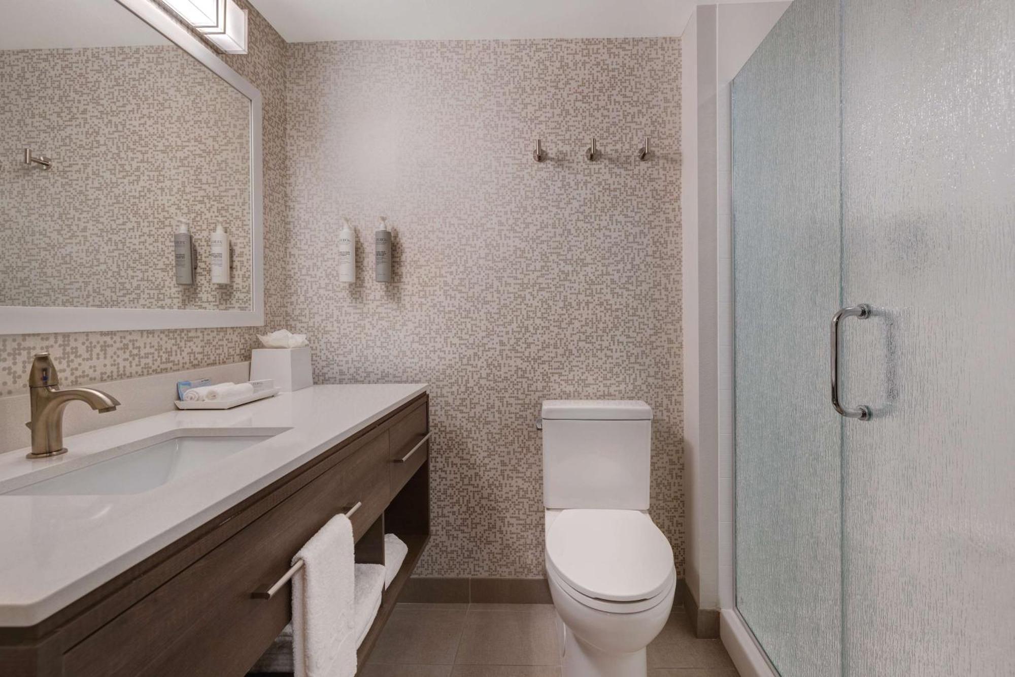 Home2 By Hilton Vegas Southwest I-215 Curve 3*