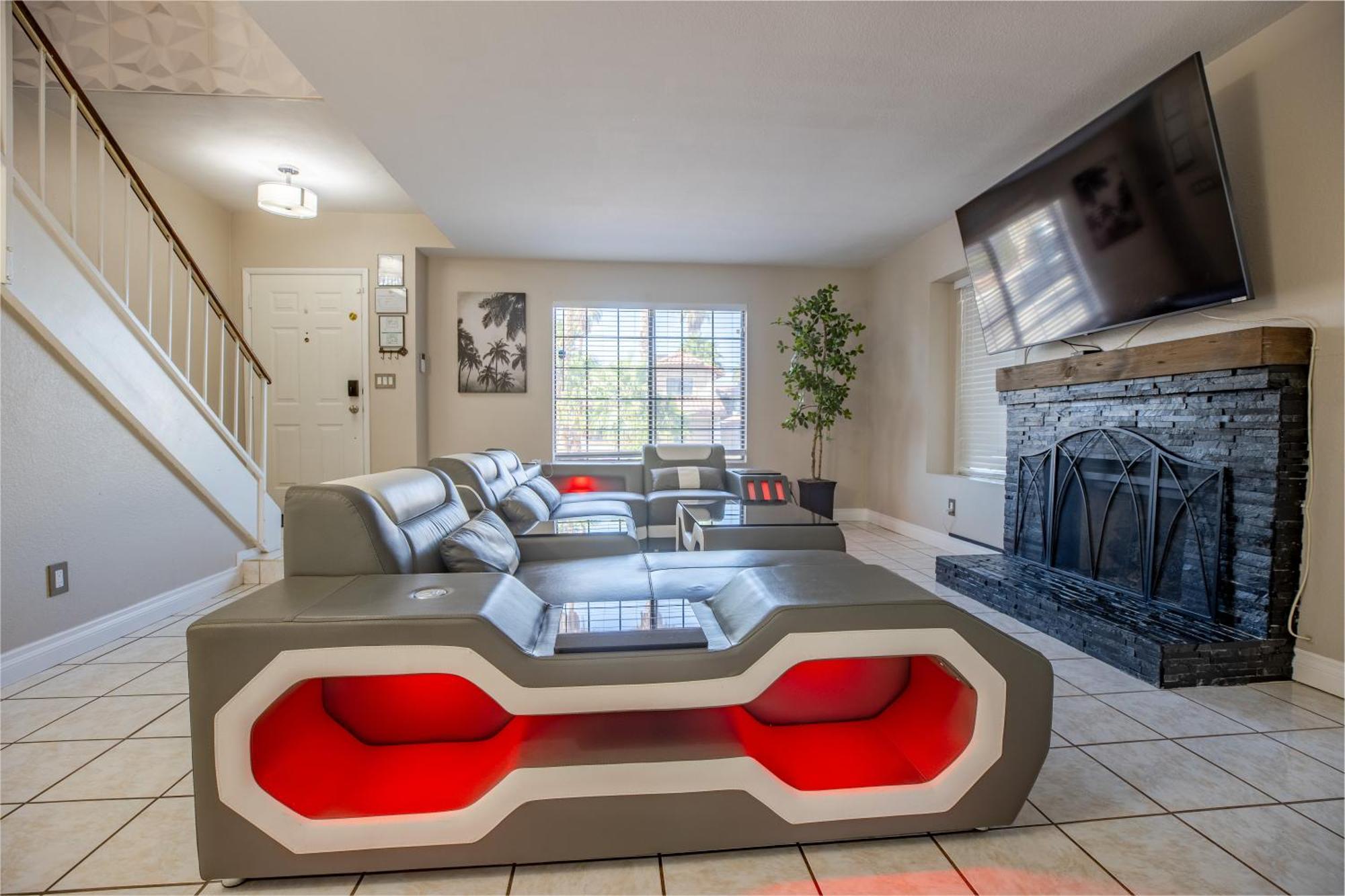 Hébergement de vacances 1800 Sqft House W/heated Pool Spa 13min From Strip *