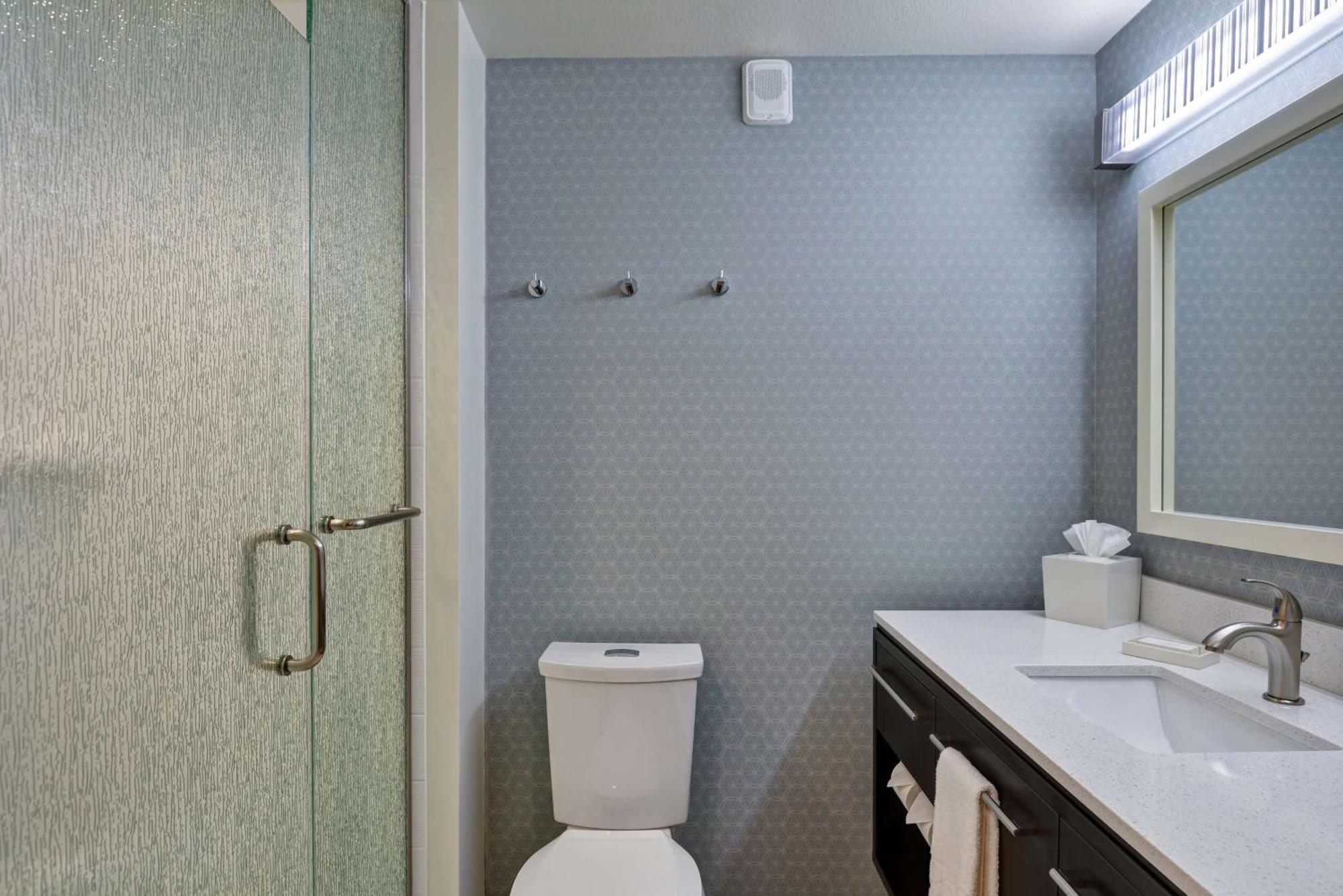 Hotel Home2 By Hilton Vegas Strip South 3*