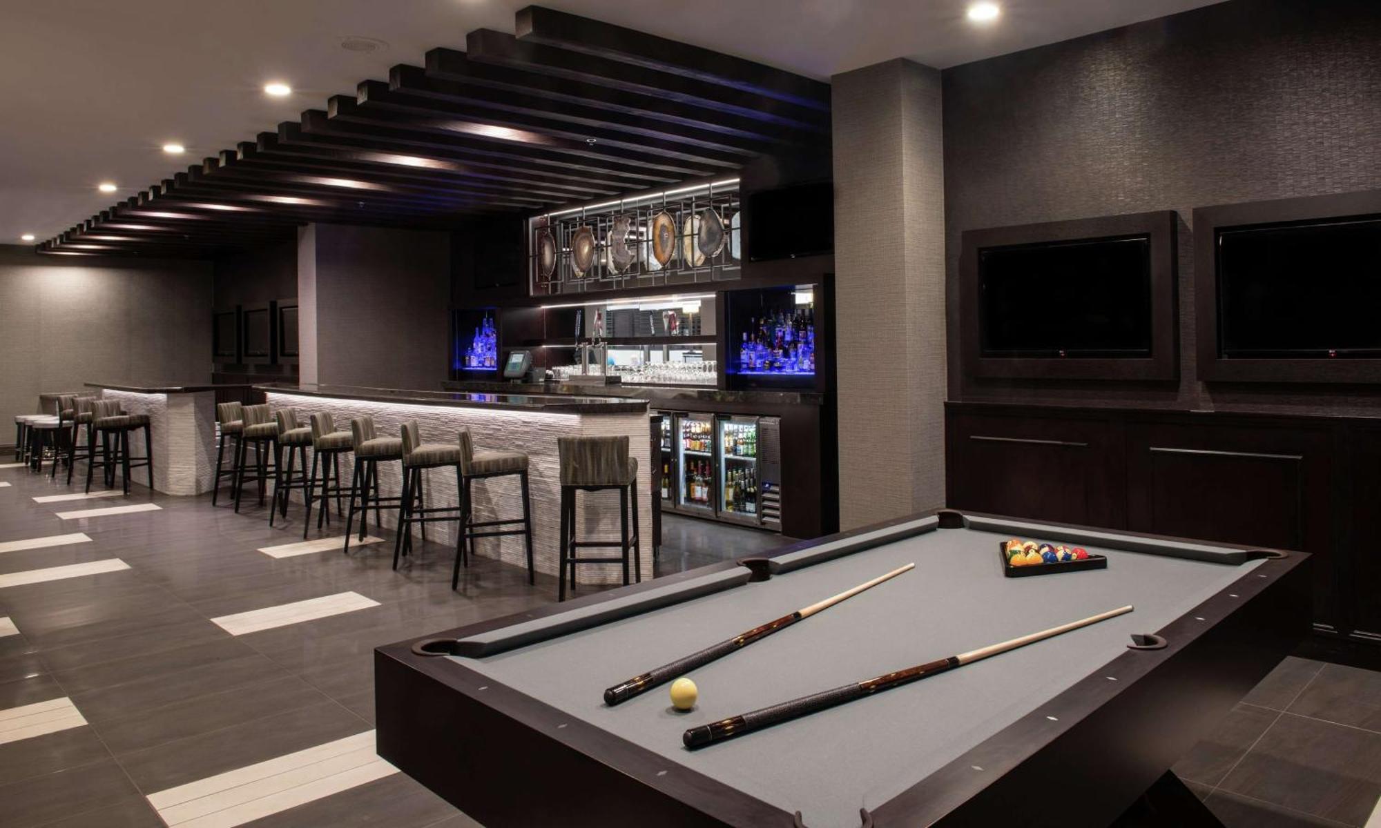 Hotel Embassy By Hilton 4*
