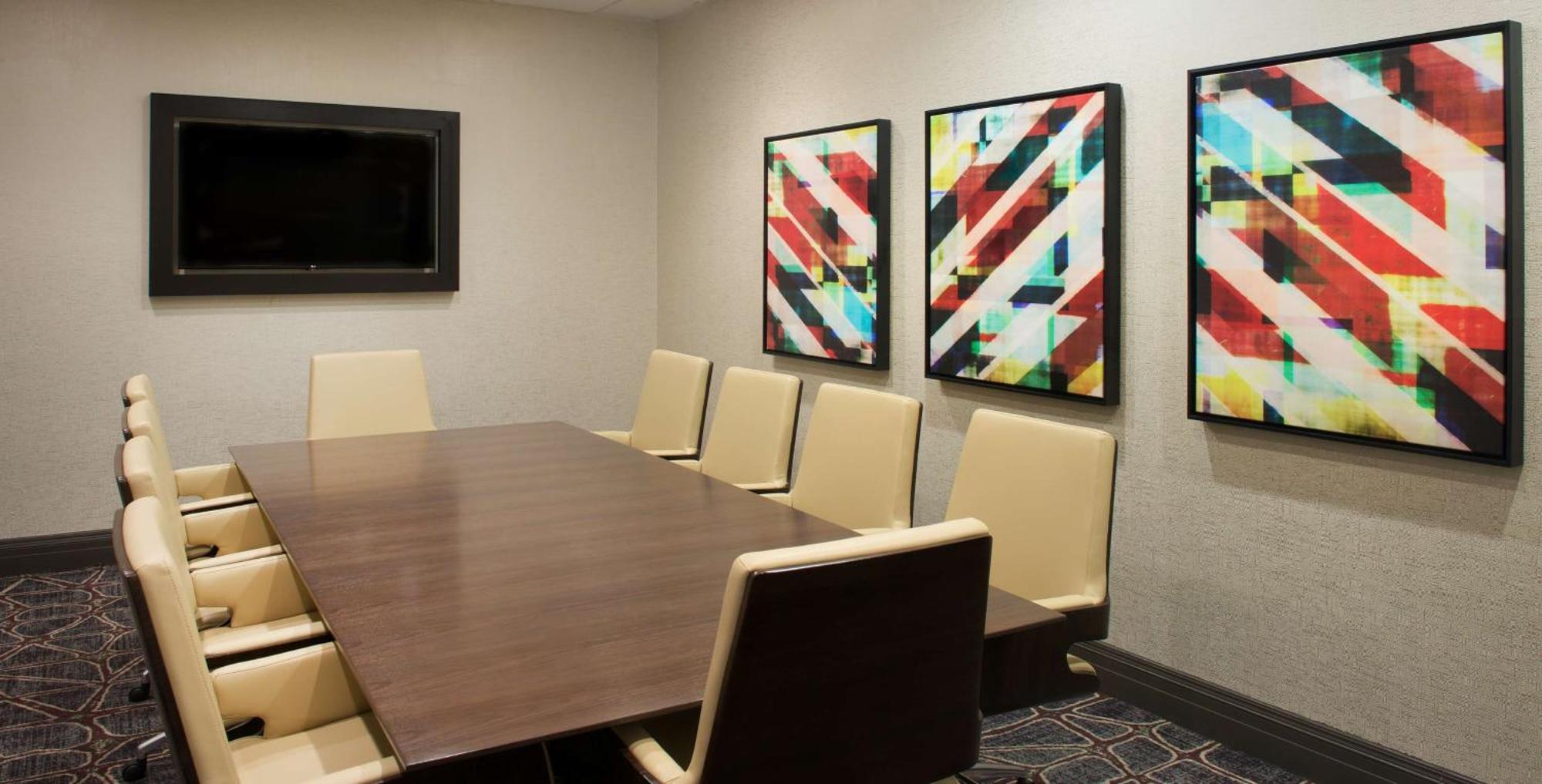 Hotel Embassy By Hilton Las Vegas