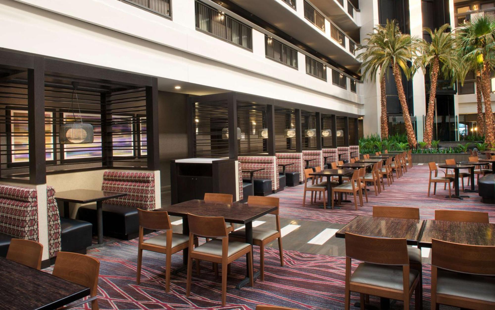 Hotel Embassy By Hilton