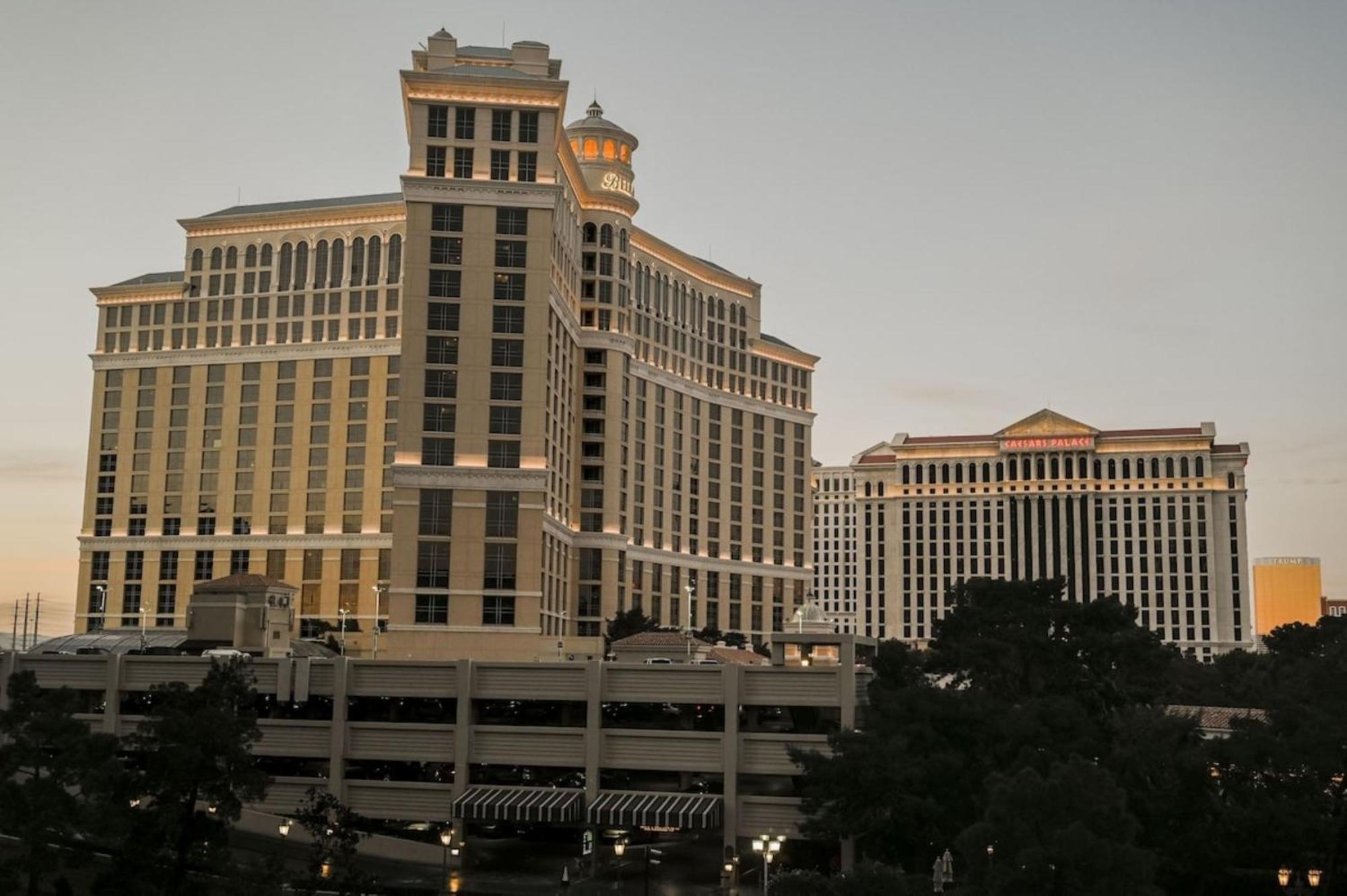 Together On The Strip - 2 Bedroom 1124 Apartment *