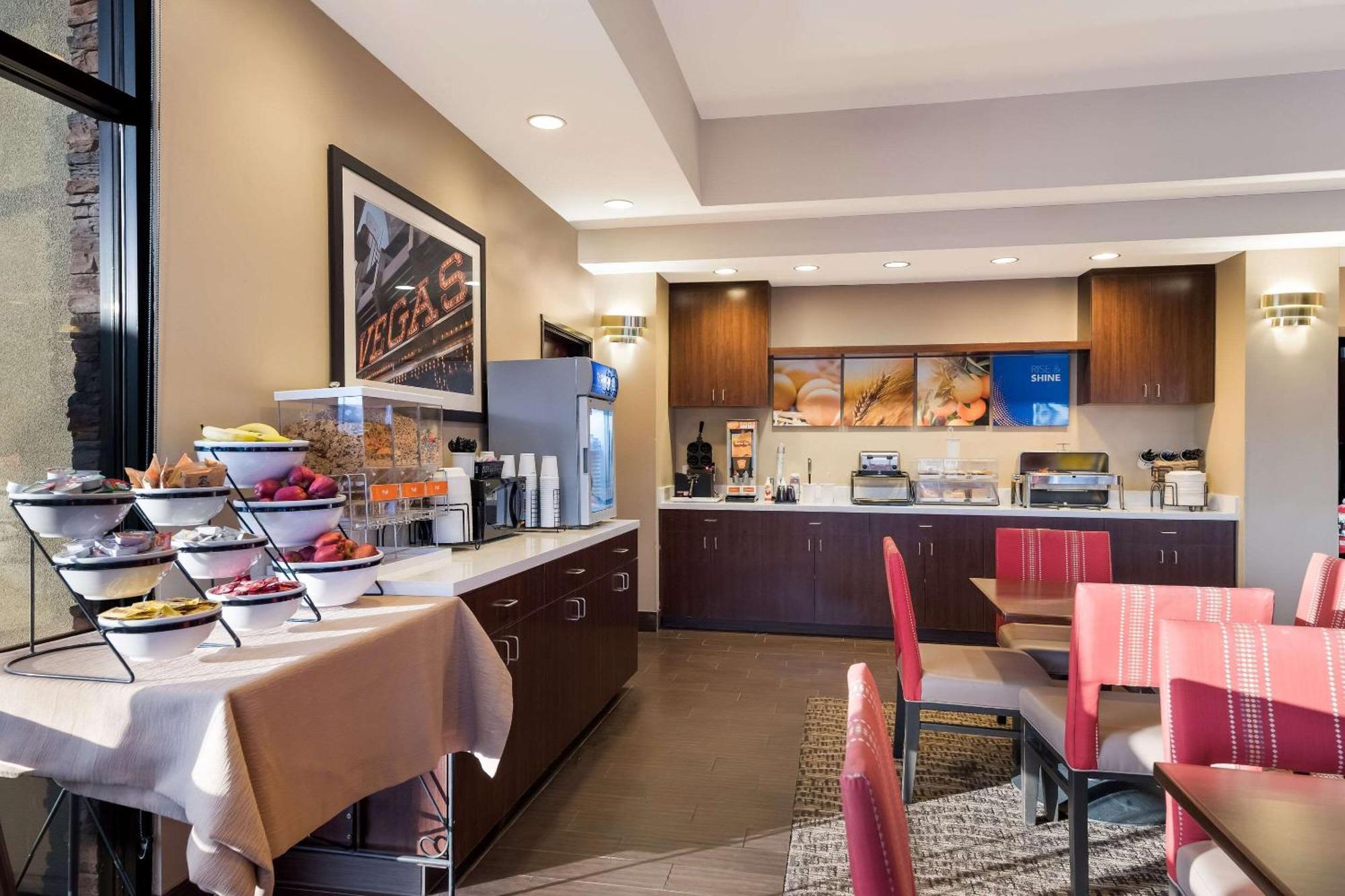 Comfort Inn&suites Vegas - Nellis