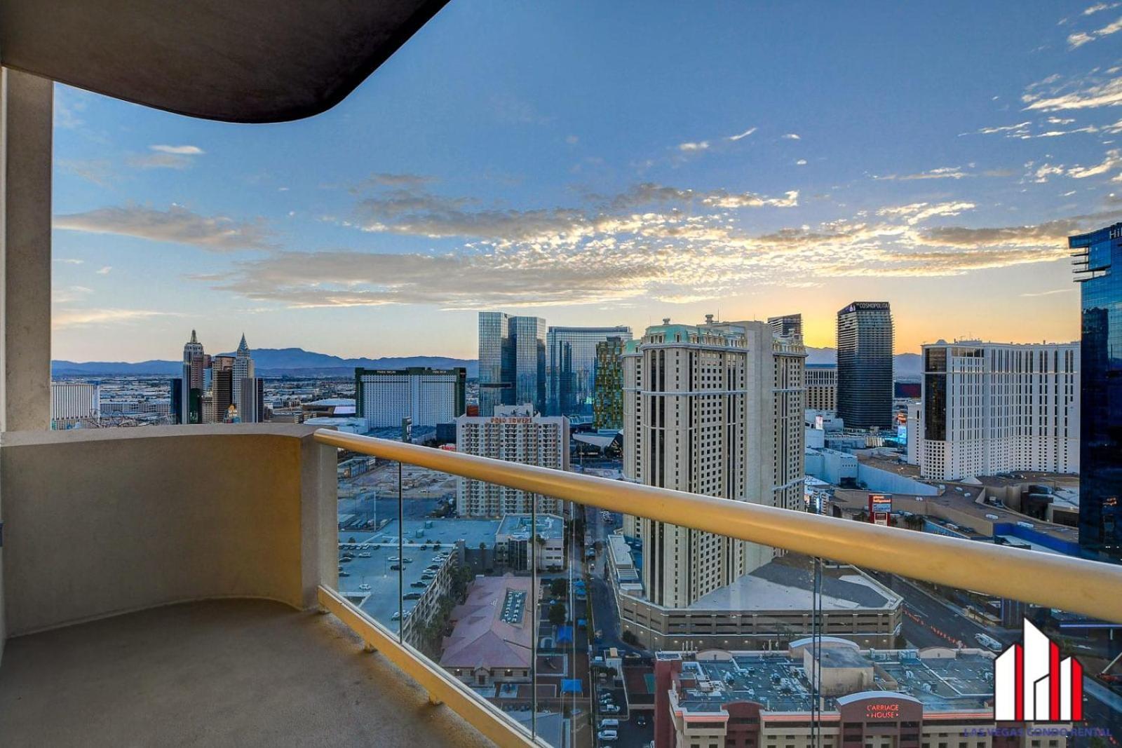 Mgm Signature-30-705 F1 Track & Strip View Balcony *