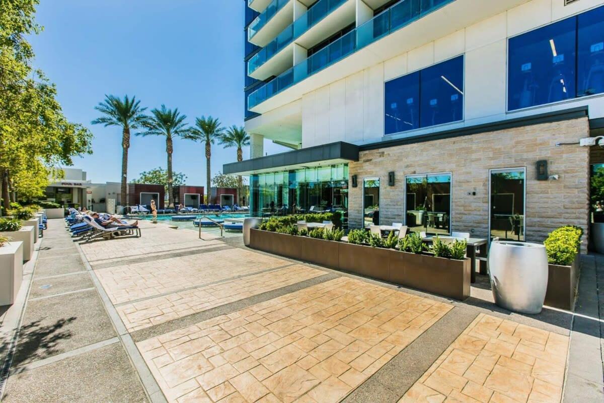 Inn Beautiful Mountain View Palms 30307 *