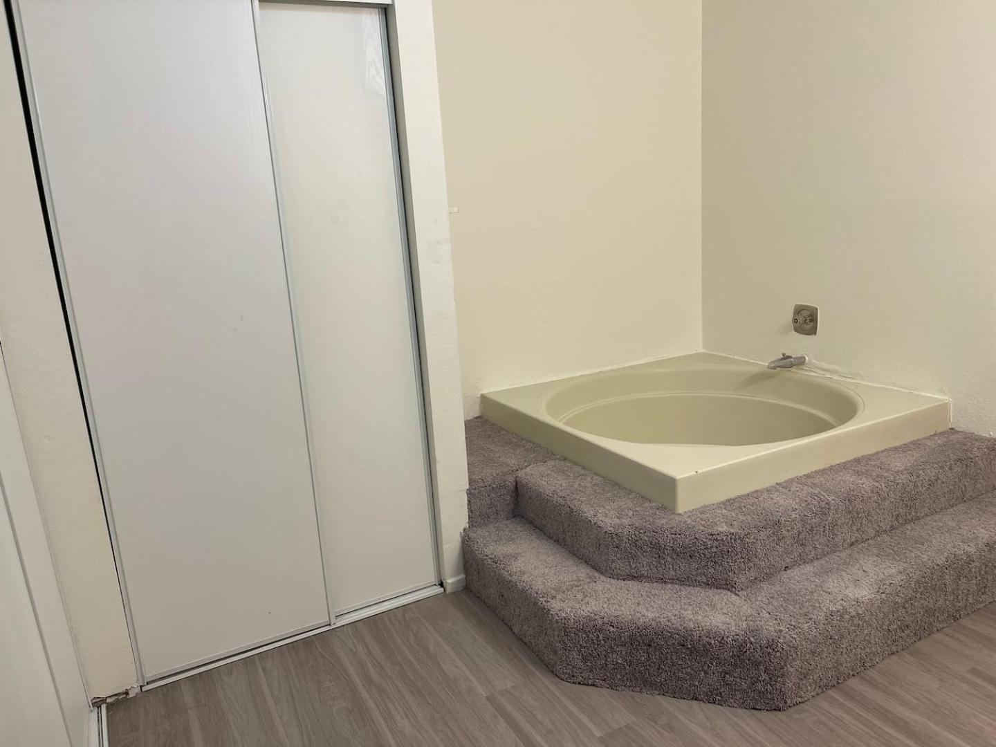Holiday home 2 To 6 Bedroom Walk To Strip Mgm Casino Shop Club *