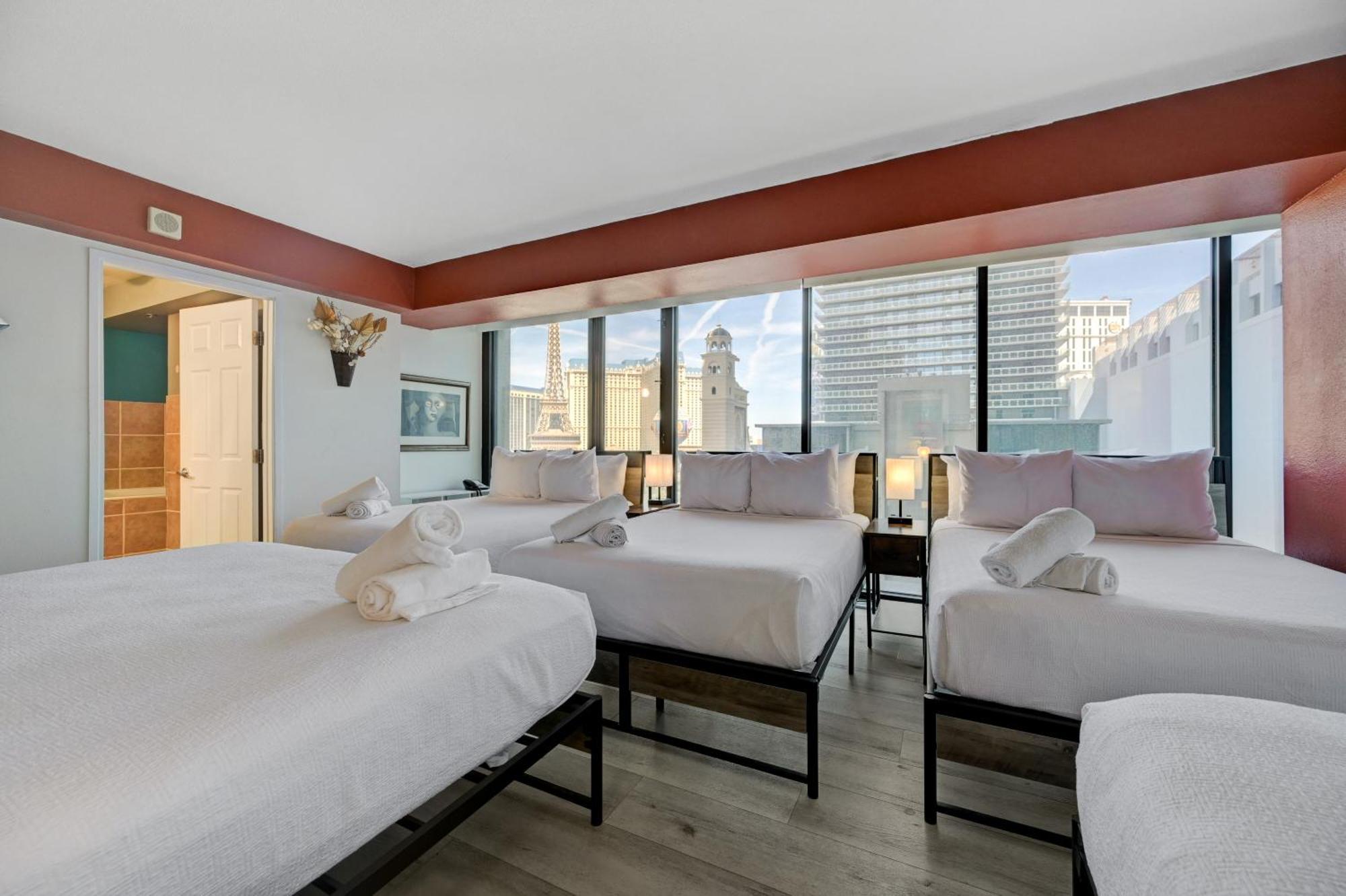 Apartment Penthouse With Epic Strip Views - 2Bd & 2Ba - No Resort Fees! Las Vegas