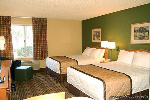 Mainstay Convention Center Hotel