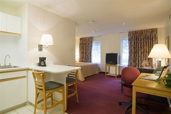 Hotel Mainstay Convention Center 2*