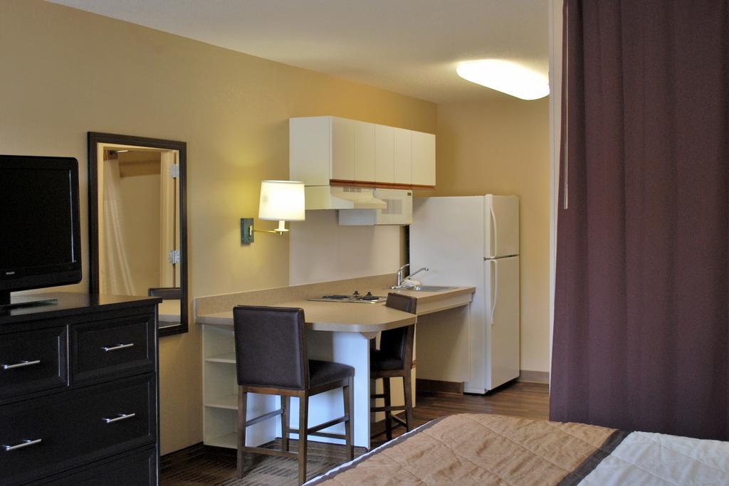 Hotel Mainstay Convention Center 2*