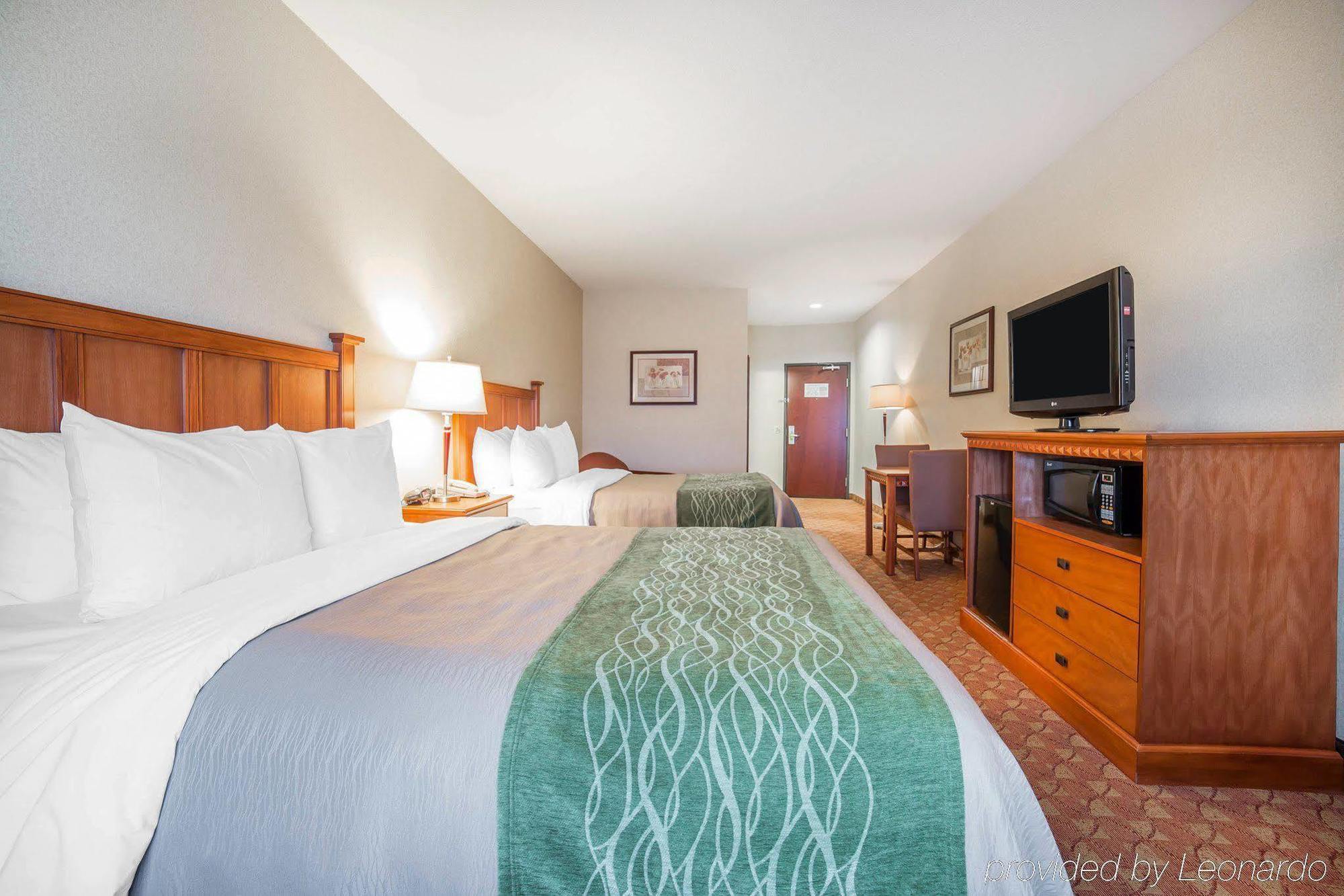 Comfort Inn&suites Vegas - Nellis 3*