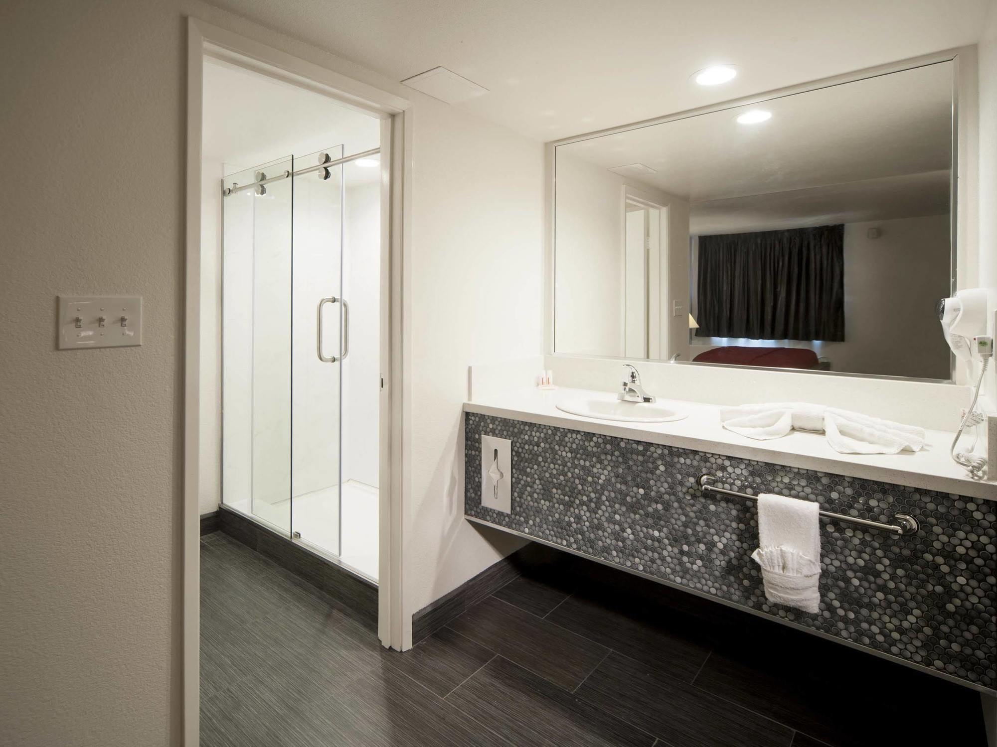 Hotel Thunderbird Boutique 2*