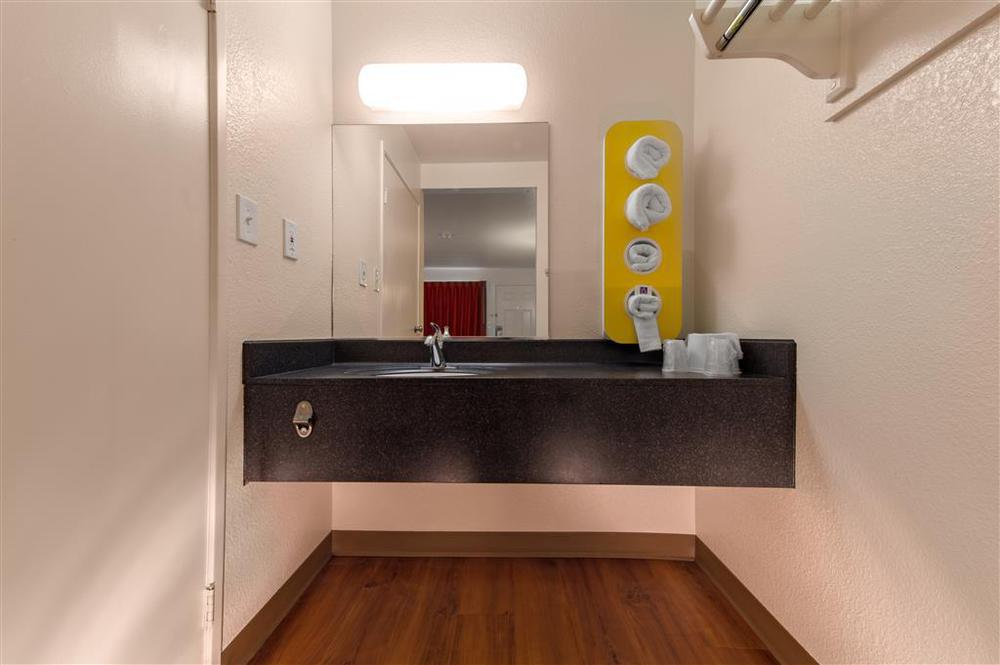 Park By Radisson, Vegas Boulder Hwy Locanda 2*