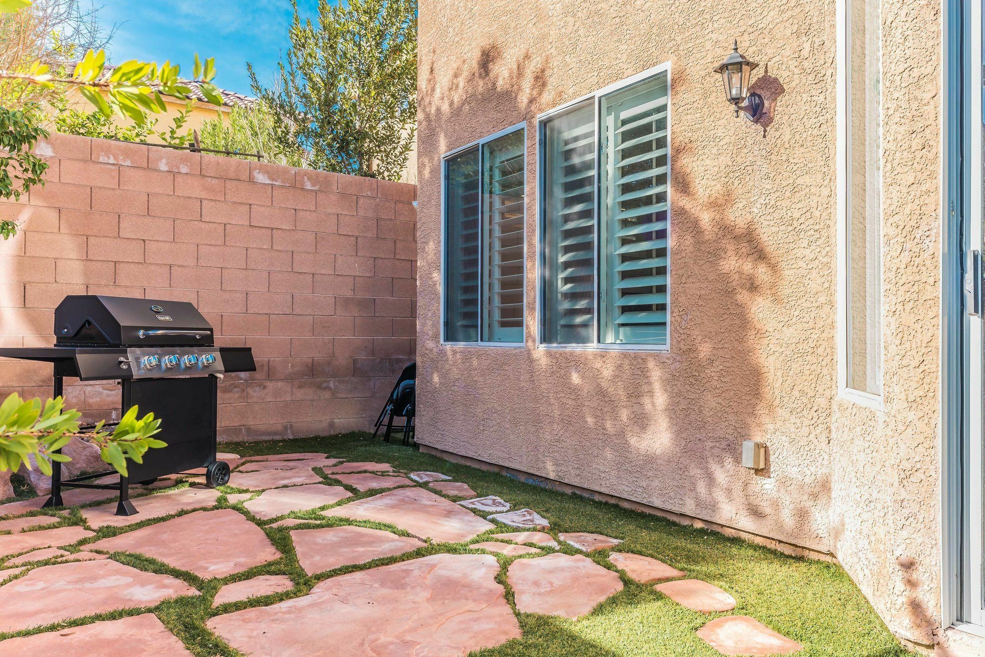 Luxurious 4br 9min To Lv Strip Sleeps 16 Appartement *