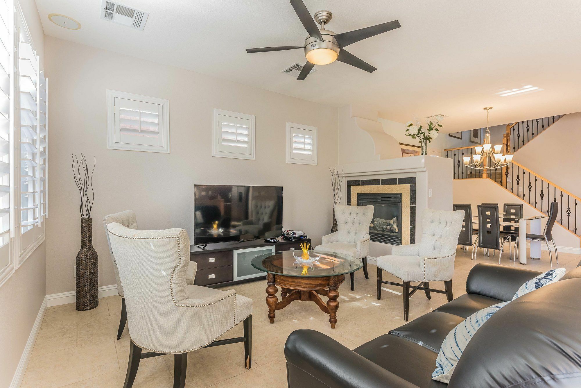 Luxurious 4br 9min To Lv Strip Sleeps 16 Appartement *