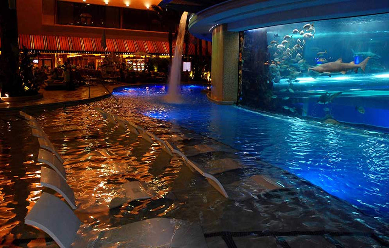 Golden Nugget & Casino Resort 4*