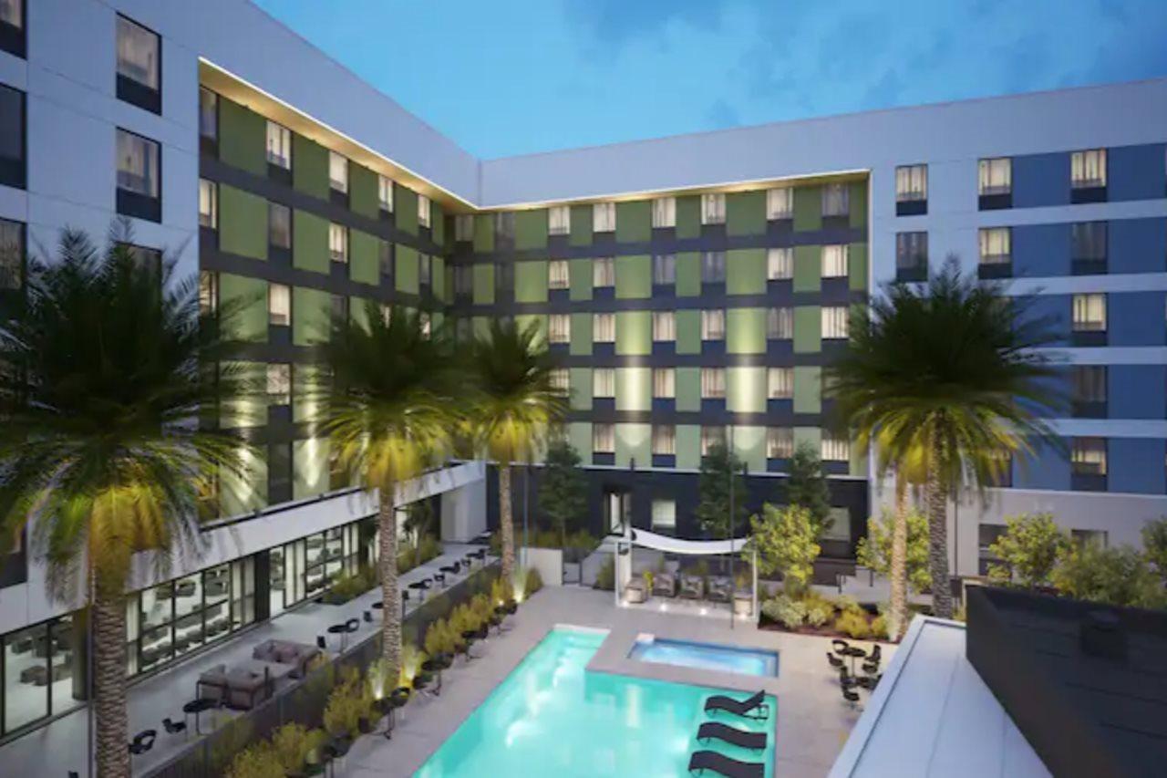 Hotel Hampton Inn&suites Vegas Convention Center 3*